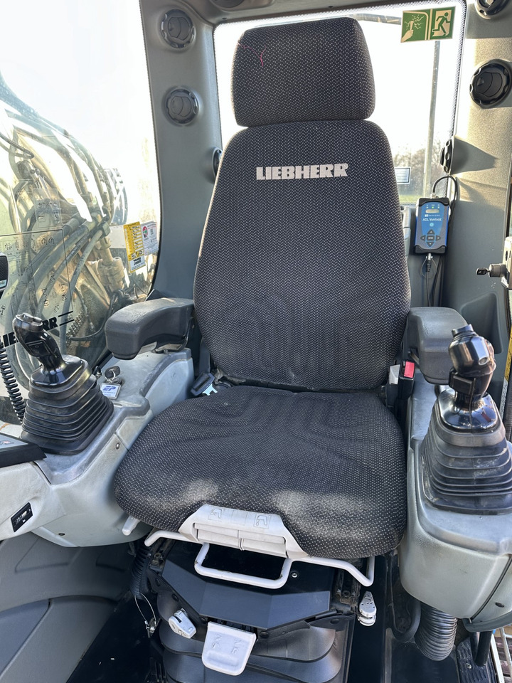 LIEBHERR R 924 LC Top Zustand !!! Kein 914- 916- 920- 926 - 履带式挖掘机:图3 LIEBHERR R 924 LC Top Zustand !!! Kein 914- 916- 920- 926 - 履带式挖掘机:图3