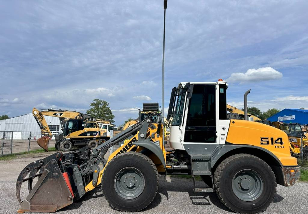 Liebherr L 514 Stereo +30 Kmh Klima 3er Kreis Greifschaufel - 轮式装载机:图1 Liebherr L 514 Stereo +30 Kmh Klima 3er Kreis Greifschaufel - 轮式装载机:图1