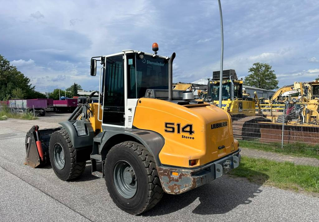 Liebherr L 514 Stereo +30 Kmh Klima 3er Kreis Greifschaufel - 轮式装载机:图5 Liebherr L 514 Stereo +30 Kmh Klima 3er Kreis Greifschaufel - 轮式装载机:图5