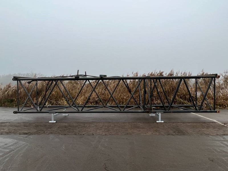 Hitachi KH 300 - 装载起重机 适用于 建筑机械:图1 Hitachi KH 300 - 装载起重机 适用于 建筑机械:图1