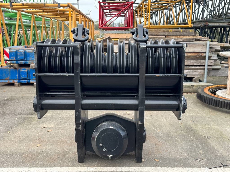 Kobelco CKE 2500 - 装载起重机 适用于 建筑机械:图3 Kobelco CKE 2500 - 装载起重机 适用于 建筑机械:图3