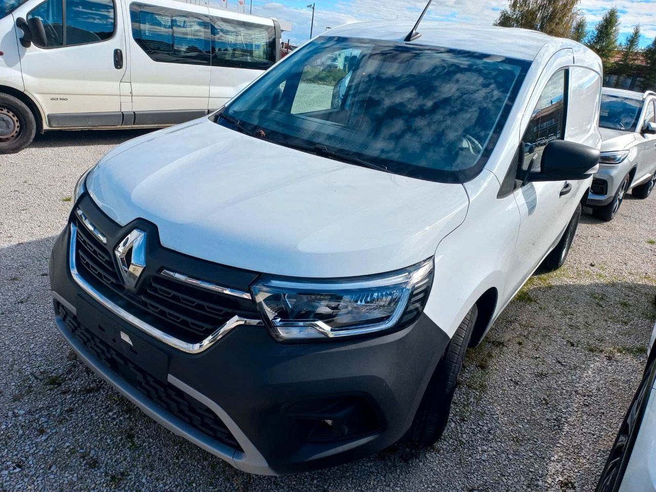 Renault Kangoo Van Comfort Open Sesame 115 - 紧凑型面包车:图1 Renault Kangoo Van Comfort Open Sesame 115 - 紧凑型面包车:图1