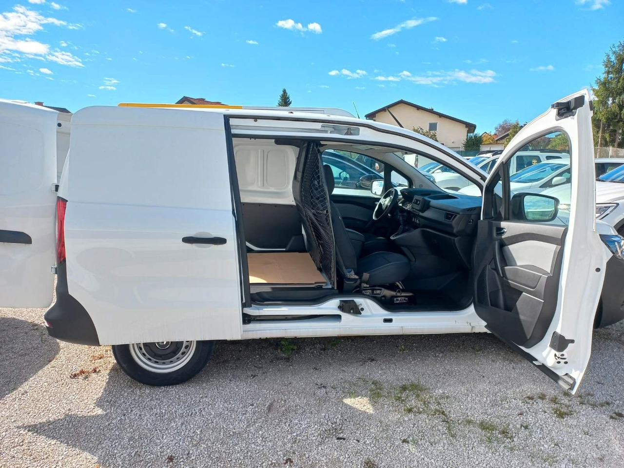 Renault Kangoo Van Comfort Open Sesame 115 - 紧凑型面包车:图4 Renault Kangoo Van Comfort Open Sesame 115 - 紧凑型面包车:图4