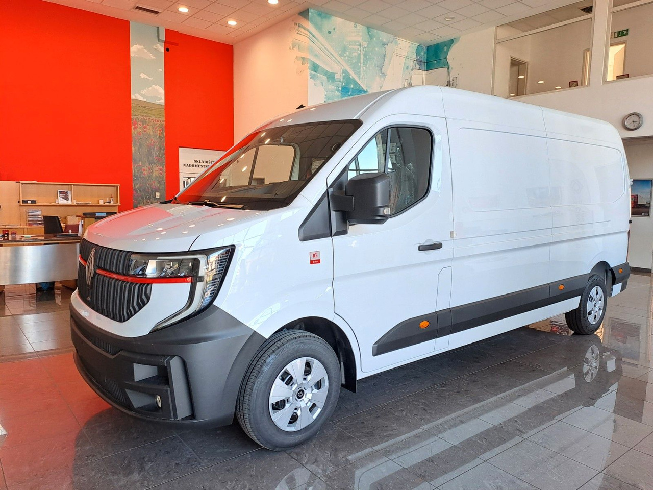 Renault Master L3H2 170 - NAV Klimaaut. Holzb. 270° - 无侧窗厢式货车:图2 Renault Master L3H2 170 - NAV Klimaaut. Holzb. 270° - 无侧窗厢式货车:图2