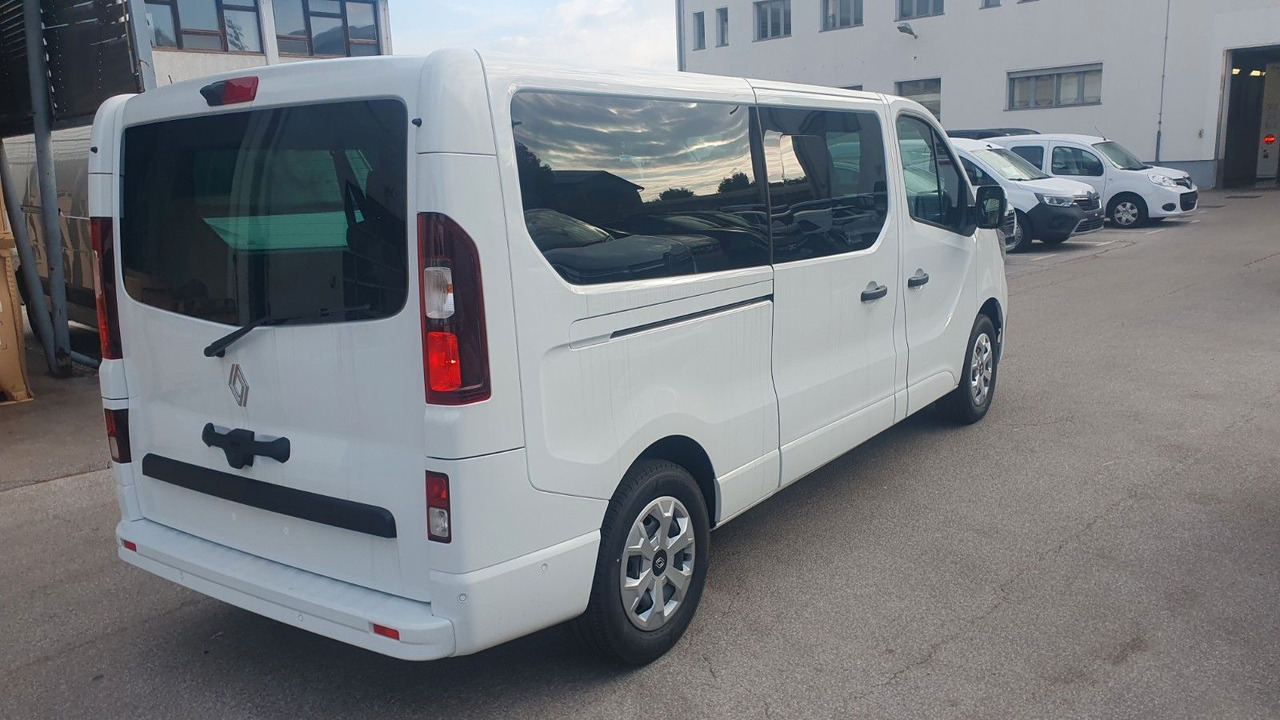 Renault Trafic Passenger Grand Intens dCi 150 - 小型客车:图4 Renault Trafic Passenger Grand Intens dCi 150 - 小型客车:图4