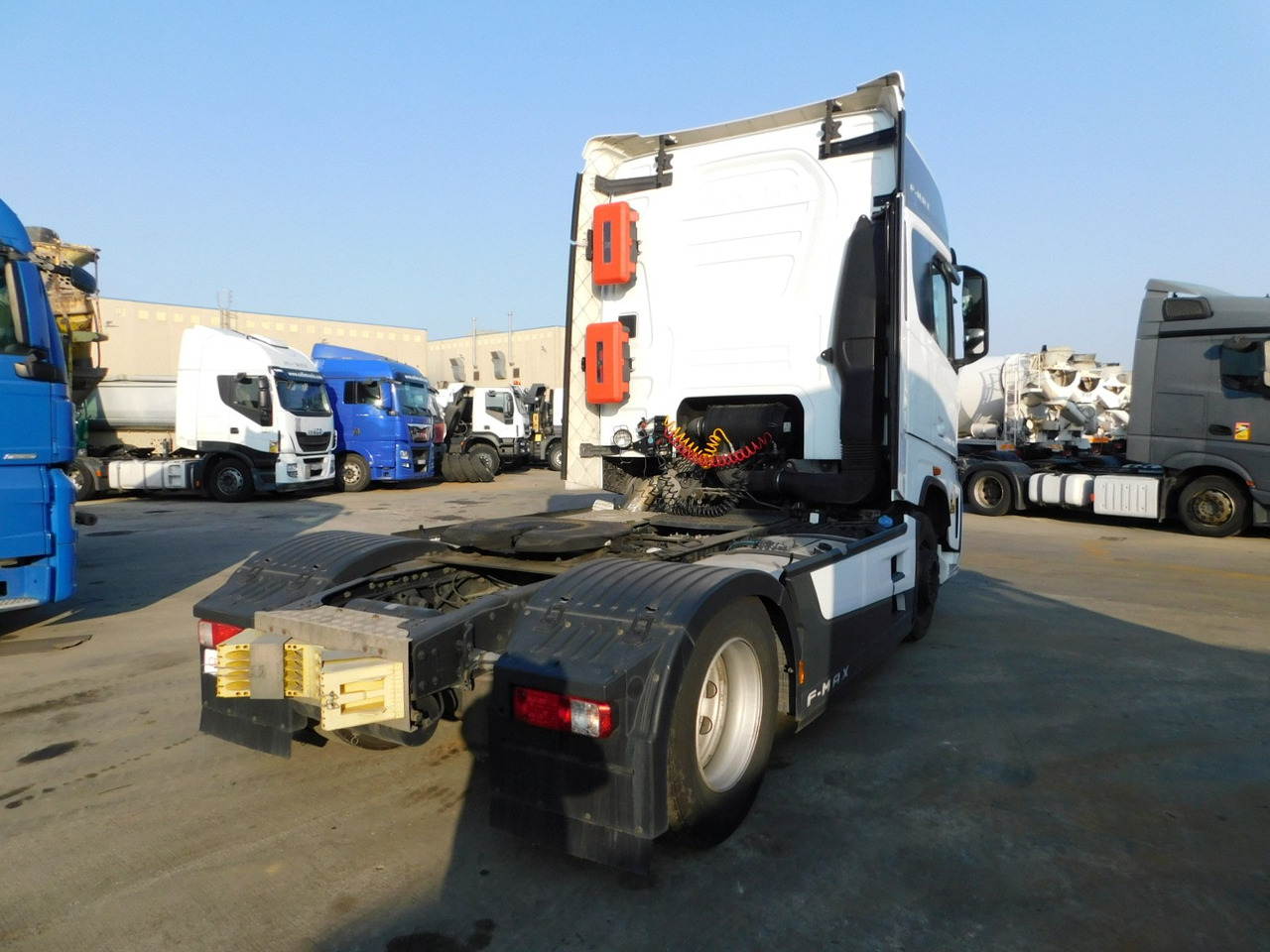 Ford F max 4x2 scab e6 12s2620 - 牵引车:图3 Ford F max 4x2 scab e6 12s2620 - 牵引车:图3