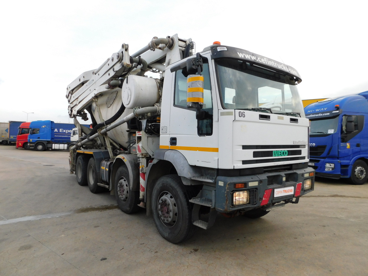 Iveco 410e44h80 - 混凝土搅拌车:图2 Iveco 410e44h80 - 混凝土搅拌车:图2