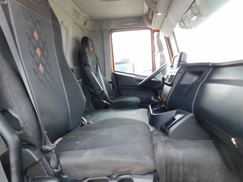 混凝土搅拌车 Iveco Ad340tb：图6