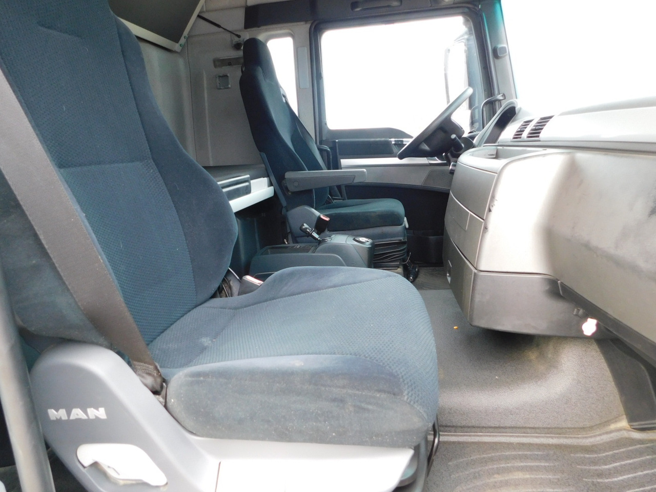 Man Tgx 18440 - 牵引车:图5 Man Tgx 18440 - 牵引车:图5