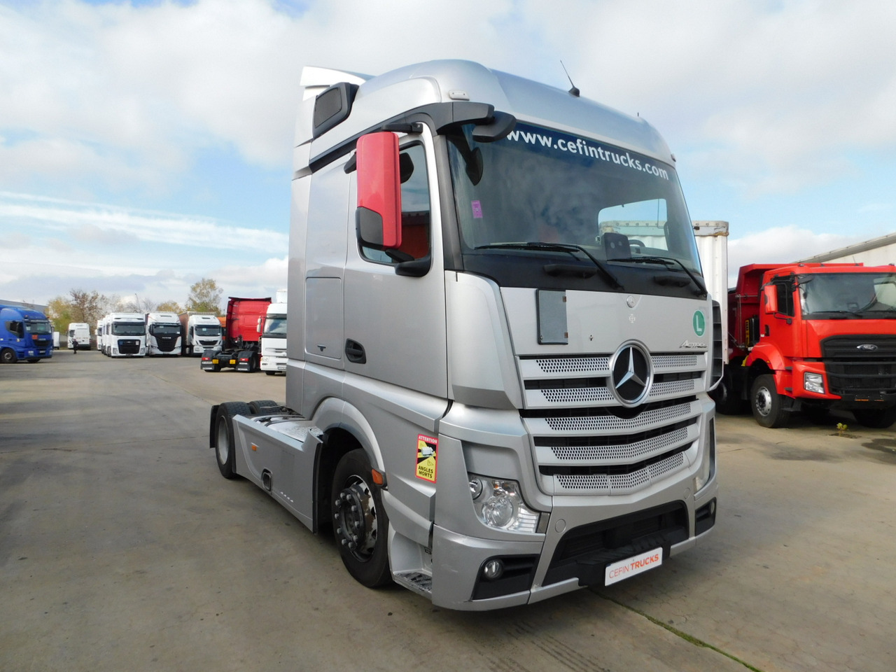 Mercedes Actros - 牵引车:图2 Mercedes Actros - 牵引车:图2