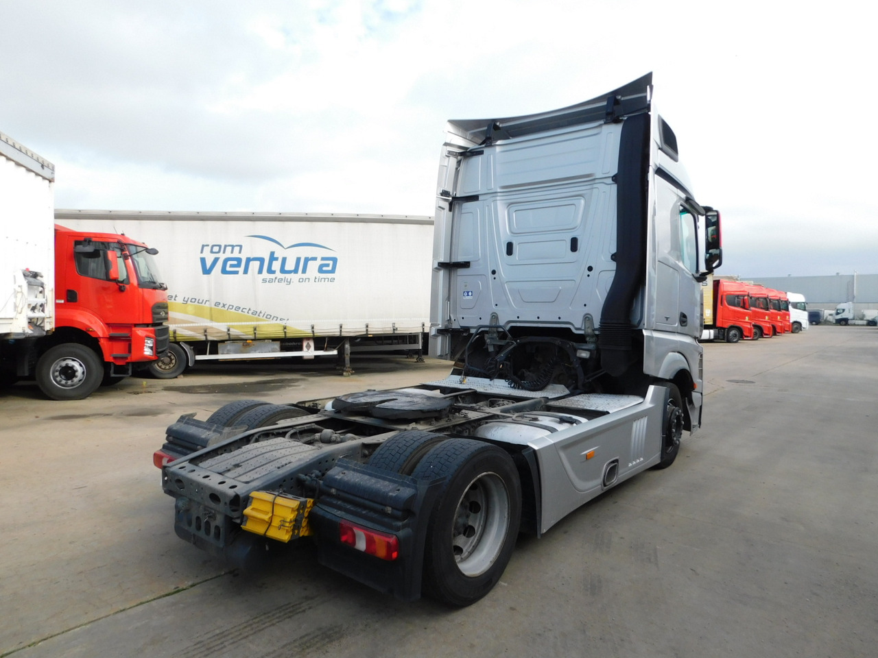 Mercedes Actros - 牵引车:图3 Mercedes Actros - 牵引车:图3