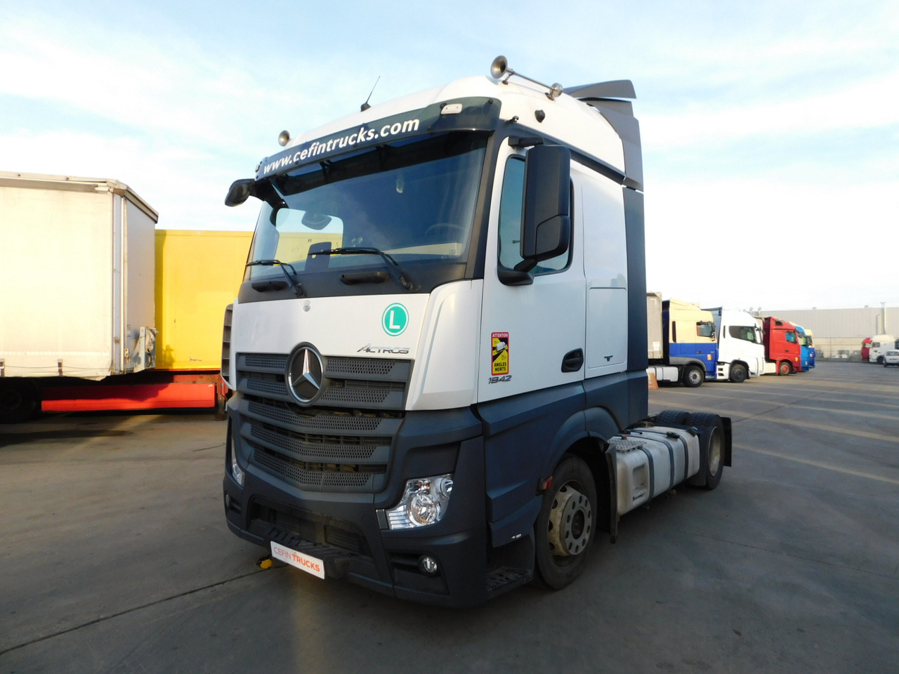 Mercedes Actros - 牵引车:图1 Mercedes Actros - 牵引车:图1
