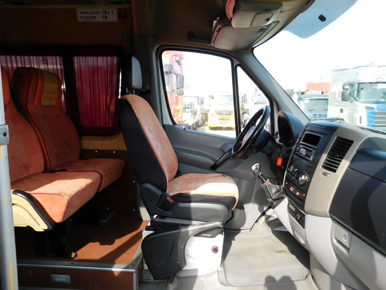Mercedes Sprinter 515cdi - 小型巴士, 小型客车:图5 Mercedes Sprinter 515cdi - 小型巴士, 小型客车:图5