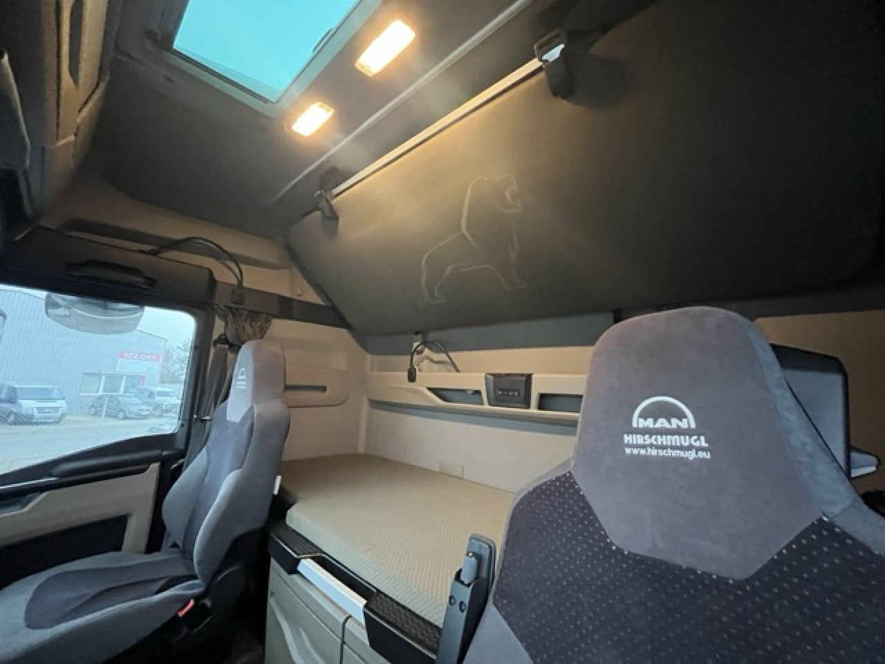 MAN TGX 18.470 4x2 BLS Euro6 Retarder Klima Luftfeder - 牵引车:图4 MAN TGX 18.470 4x2 BLS Euro6 Retarder Klima Luftfeder - 牵引车:图4