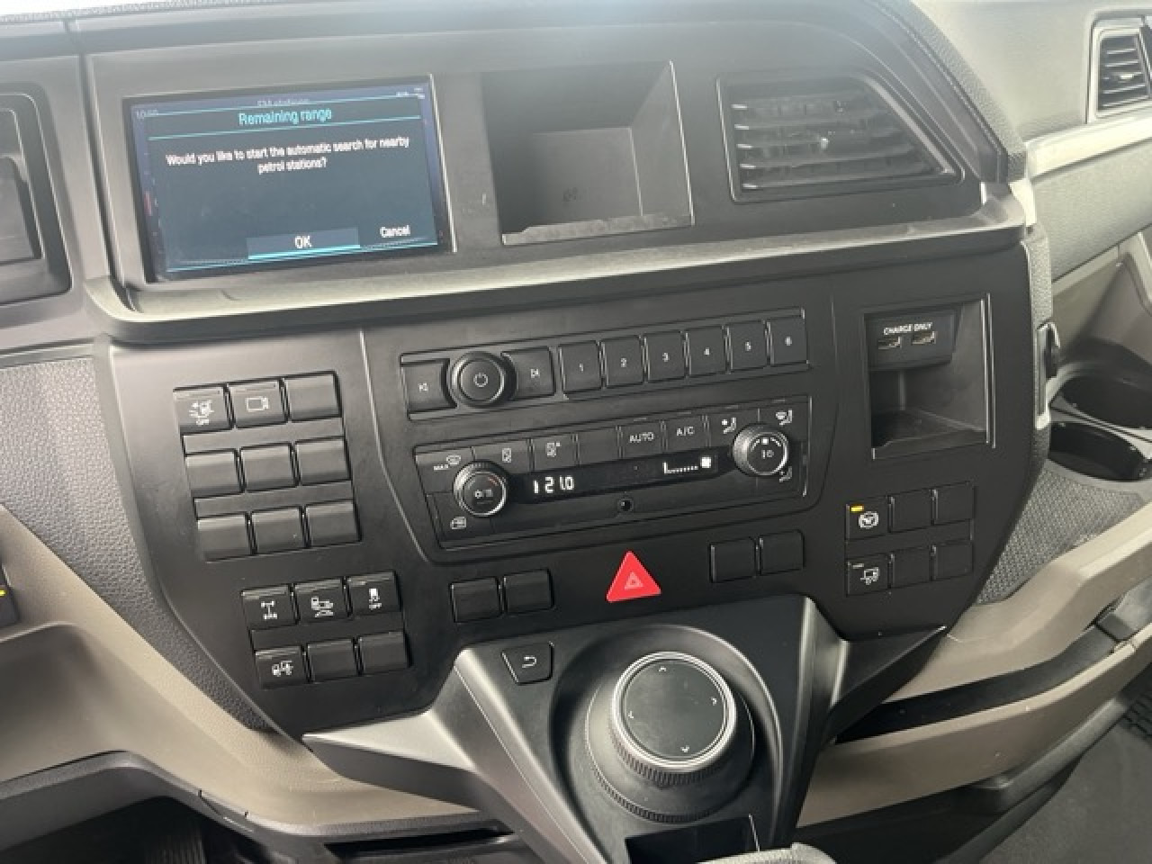 MAN TGX 18.510 4x2 LL SA - Vollgarantie MAN bis 01.27 - 牵引车:图4 MAN TGX 18.510 4x2 LL SA - Vollgarantie MAN bis 01.27 - 牵引车:图4