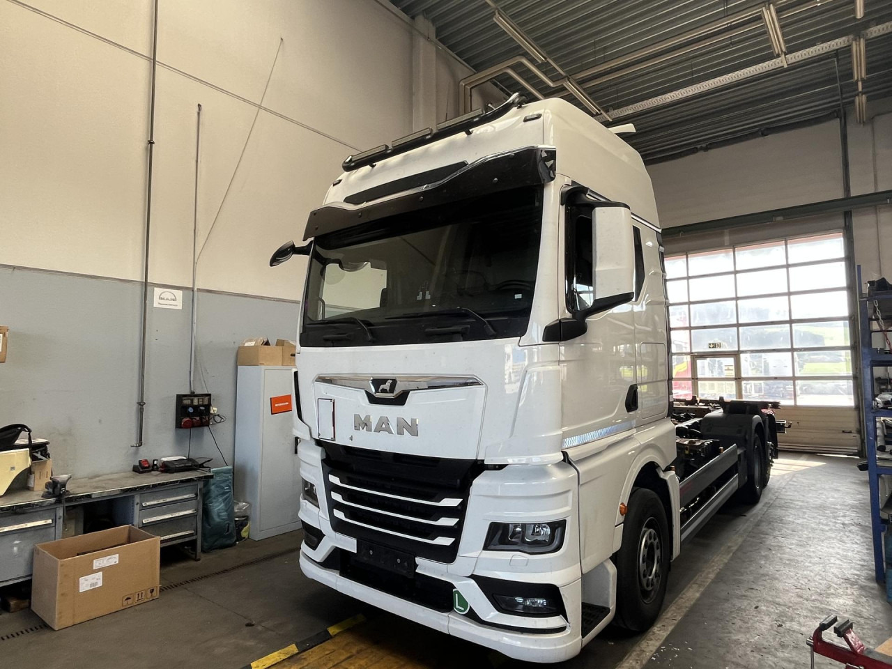MAN TGX 26.470 6x2-4 LL CH Multiwechsler Euro6 Klima - 集装箱运输车/ 可拆卸车身的卡车:图1 MAN TGX 26.470 6x2-4 LL CH Multiwechsler Euro6 Klima - 集装箱运输车/ 可拆卸车身的卡车:图1