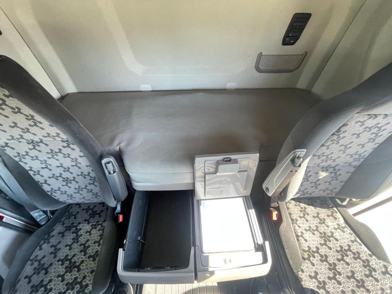 牵引车 Scania R 450:图15 牵引车 Scania R 450:图15