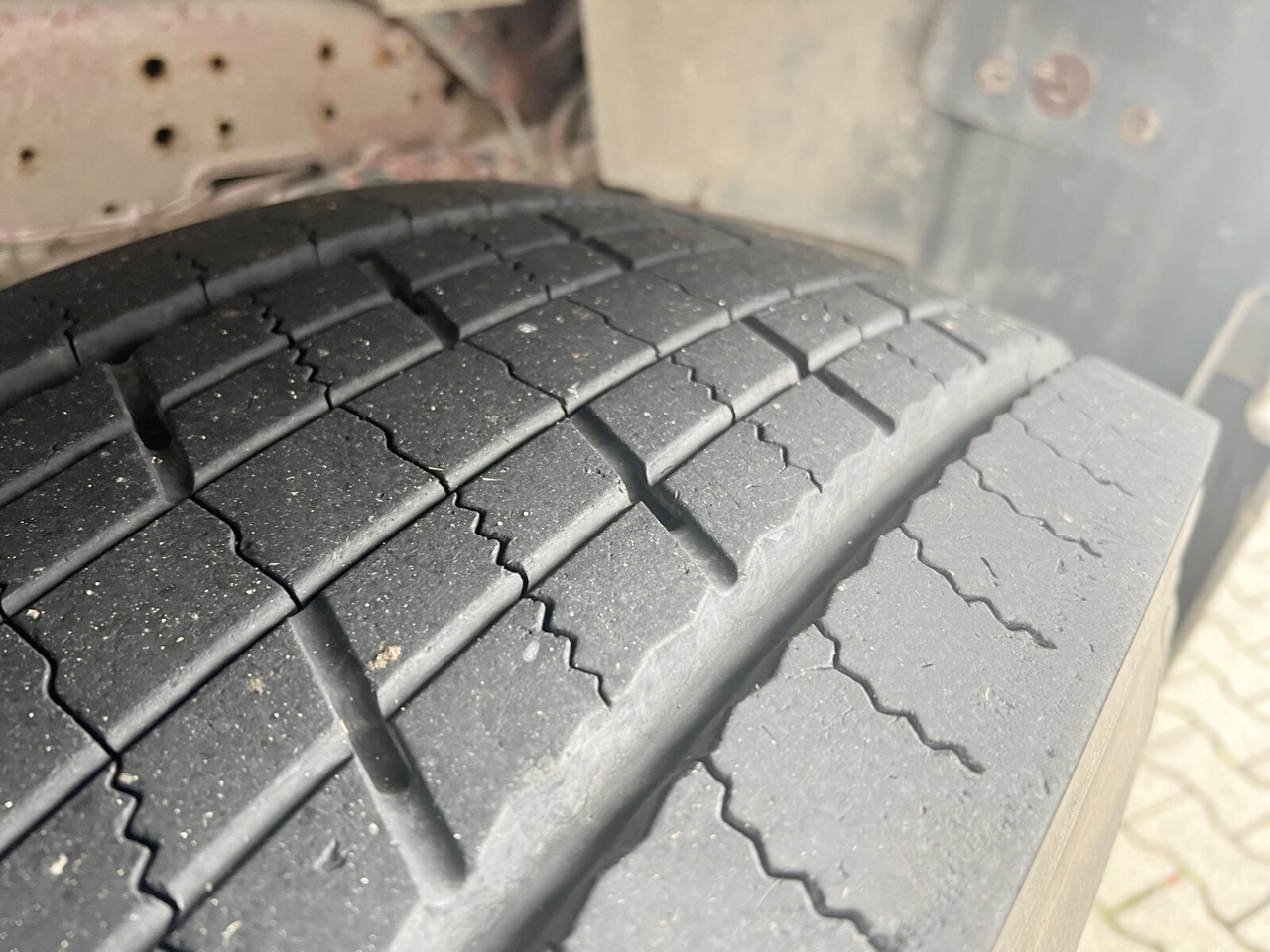 190 AD 35 4x2 190 AD 35 4x2, Meiller Tele-Absetzer - 箕斗装载车:图3 190 AD 35 4x2 190 AD 35 4x2, Meiller Tele-Absetzer - 箕斗装载车:图3