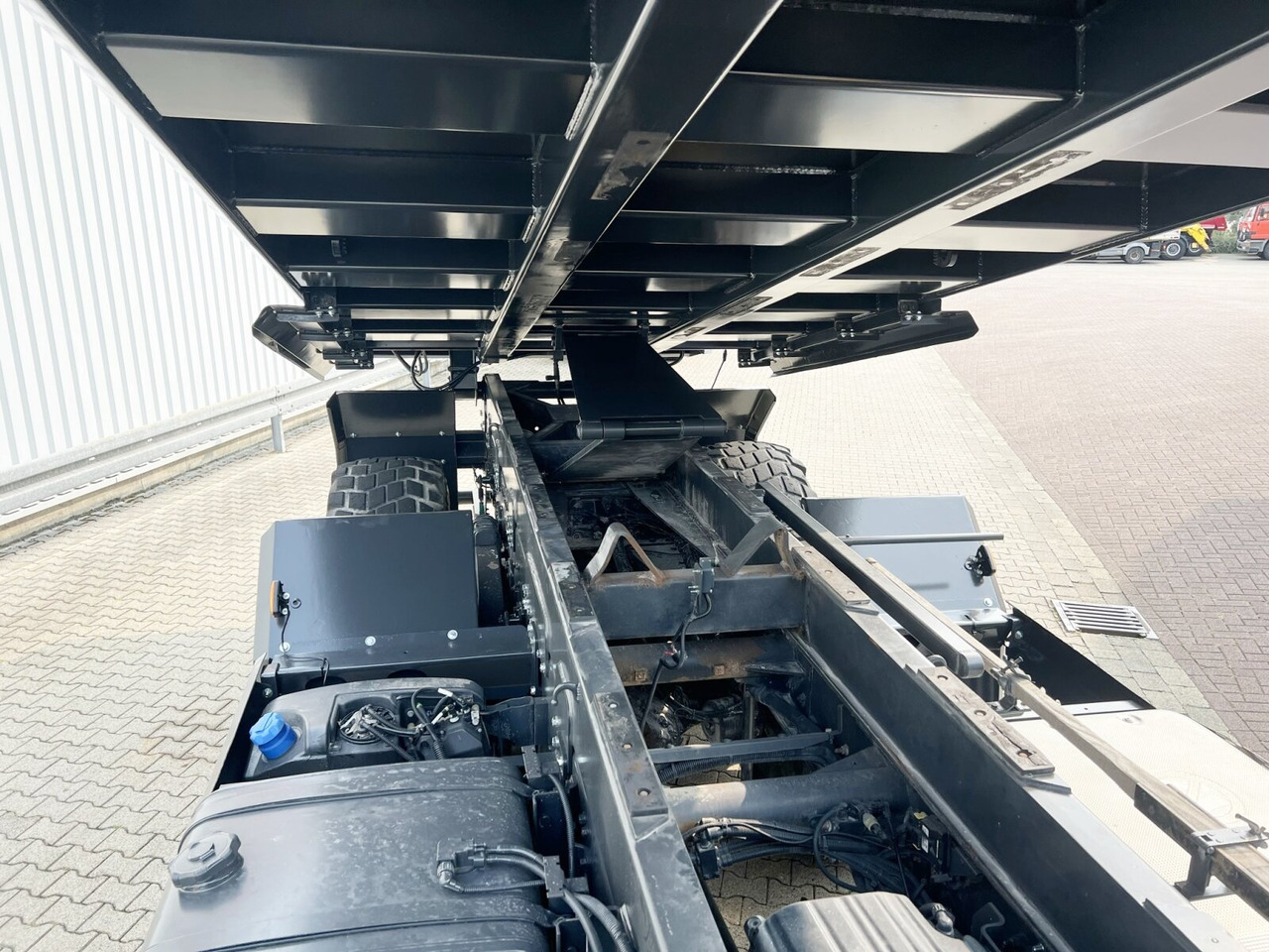 ASTRA HD9 86.56 8x6, 24m³ Mulde, Intarder ASTRA HD9 86.56 8x6, 24m³ Mulde, Intarder - 自卸车:图4 ASTRA HD9 86.56 8x6, 24m³ Mulde, Intarder ASTRA HD9 86.56 8x6, 24m³ Mulde, Intarder - 自卸车:图4