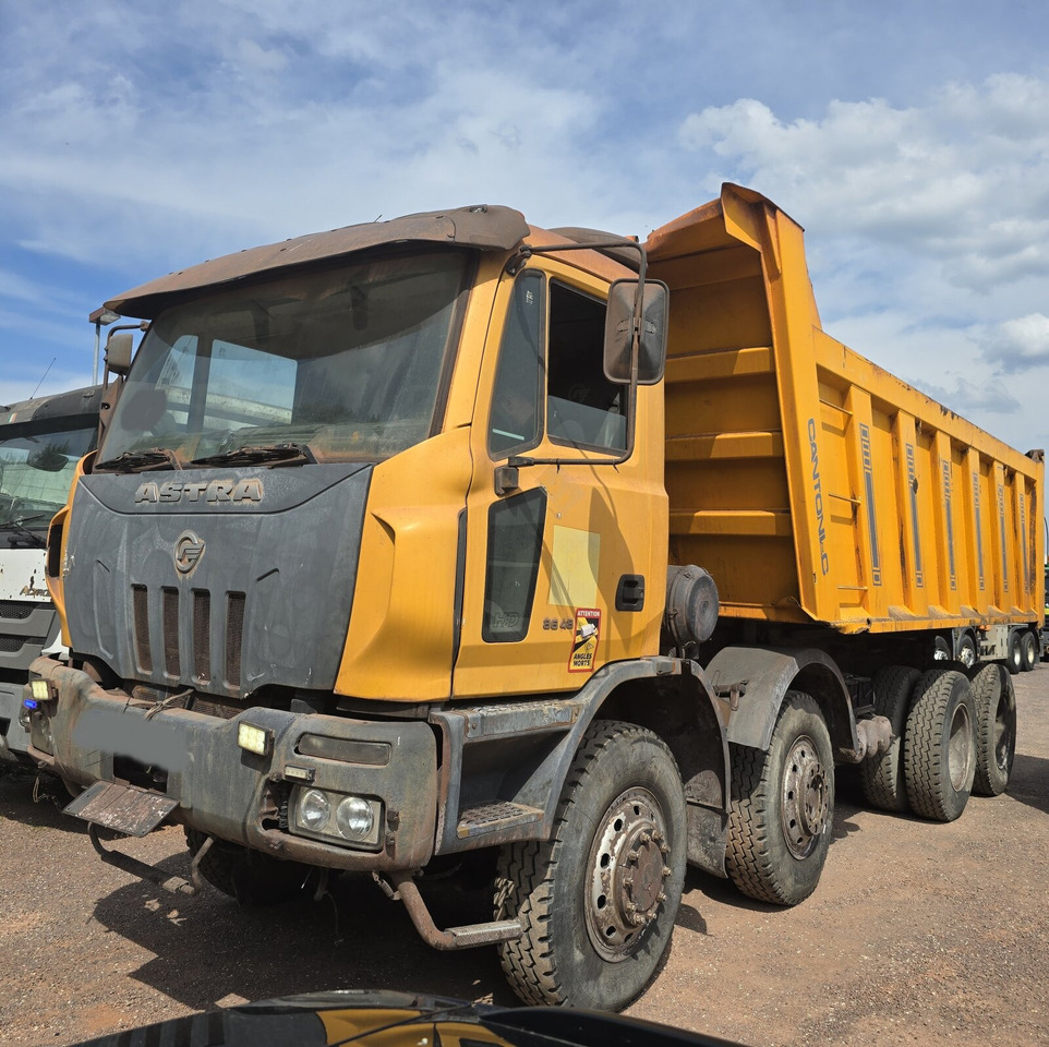 Andere ASTRA HHD8 86.48-80 8x6 ASTRA HHD8 86.48-80 8x6 Mulde ca. 23m³ - 自卸车:图1 Andere ASTRA HHD8 86.48-80 8x6 ASTRA HHD8 86.48-80 8x6 Mulde ca. 23m³ - 自卸车:图1