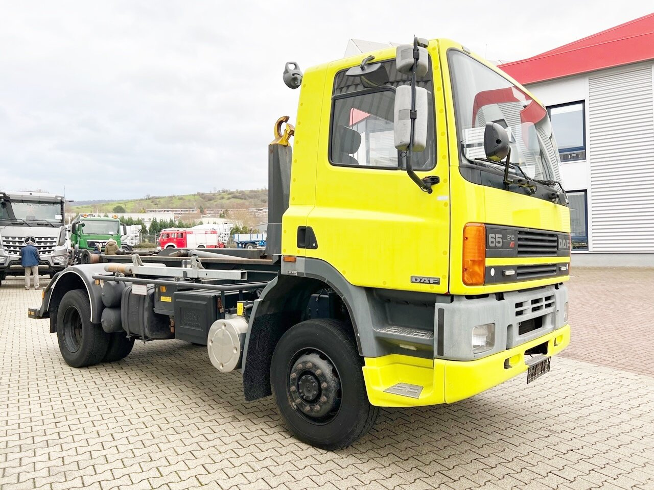 吊钩升降车 DAF 65.210 4x4 65.210 4x4：图8