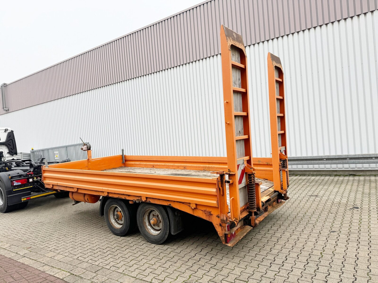 ETUE-TA 10 ETUE-TA 10, Ex , wenig benutzt top Zustand - 低装载拖车:图4 ETUE-TA 10 ETUE-TA 10, Ex , wenig benutzt top Zustand - 低装载拖车:图4