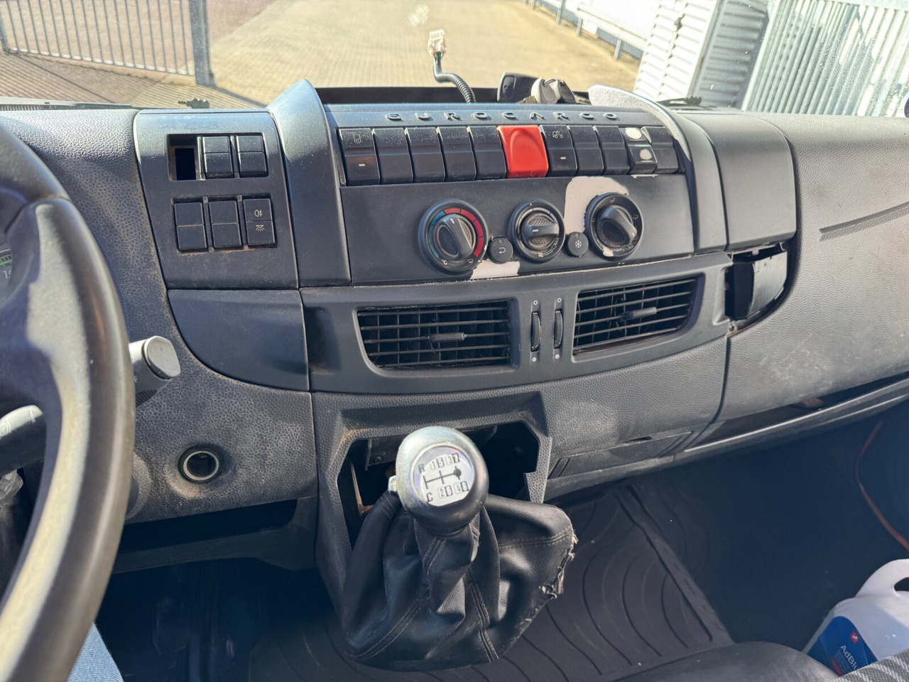 Euro Cargo 160E25 4x2 Euro Cargo 160E25 4x2, HIAB Abroller - 吊钩升降车:图4 Euro Cargo 160E25 4x2 Euro Cargo 160E25 4x2, HIAB Abroller - 吊钩升降车:图4