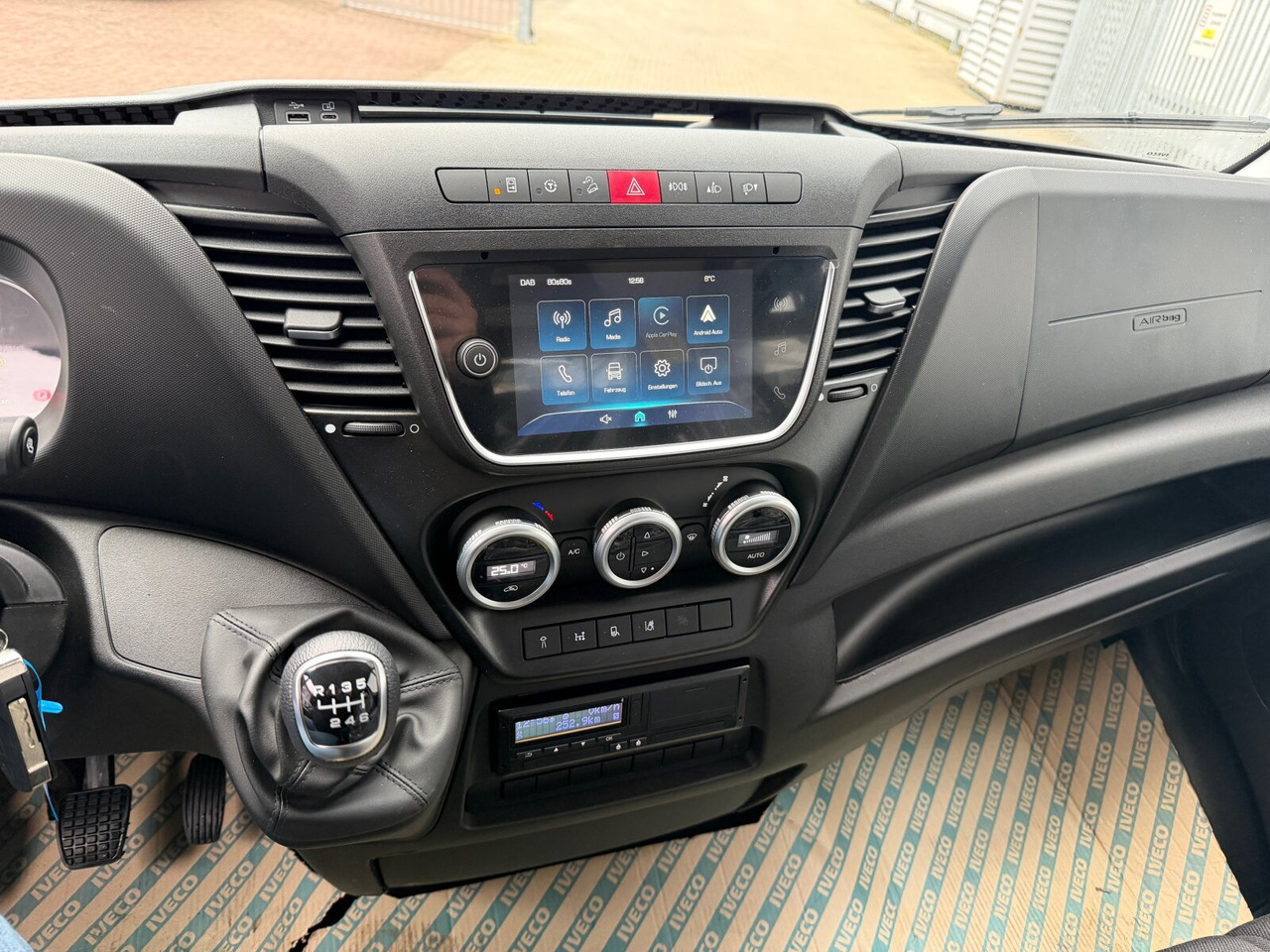 Iveco Daily 72C18H/P DK 4x2 Daily 72C18H/P DK 4x2, Nebenantrieb, Mehrfach Vorhanden! - 驾驶室底盘卡车:图4 Iveco Daily 72C18H/P DK 4x2 Daily 72C18H/P DK 4x2, Nebenantrieb, Mehrfach Vorhanden! - 驾驶室底盘卡车:图4