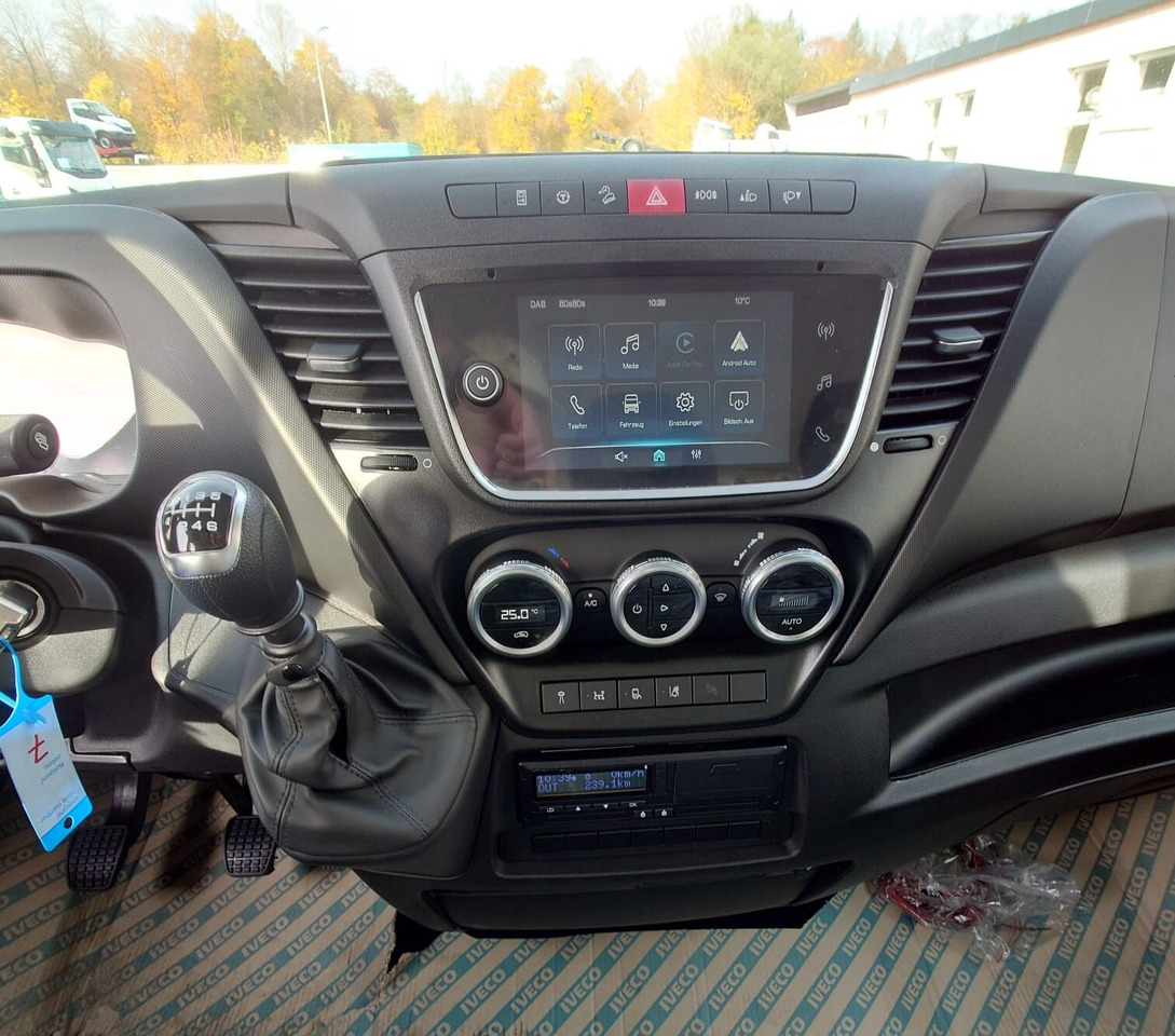 Iveco Daily 72C18H/P DK 4x2 Daily 72C18H/P DK 4x2, Nebenantrieb - 驾驶室底盘卡车:图3 Iveco Daily 72C18H/P DK 4x2 Daily 72C18H/P DK 4x2, Nebenantrieb - 驾驶室底盘卡车:图3