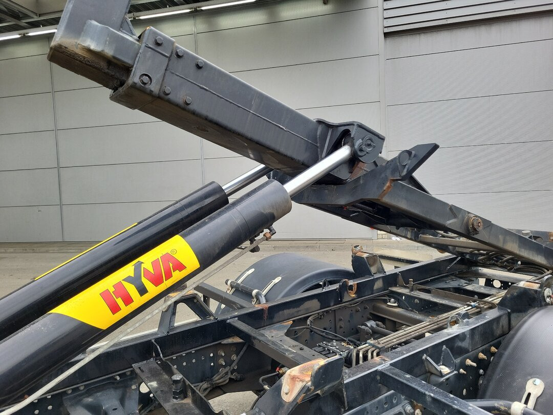 Iveco EuroCargo 120-220 4x2 EuroCargo 120-220 4x2 - 吊钩升降车:图5 Iveco EuroCargo 120-220 4x2 EuroCargo 120-220 4x2 - 吊钩升降车:图5