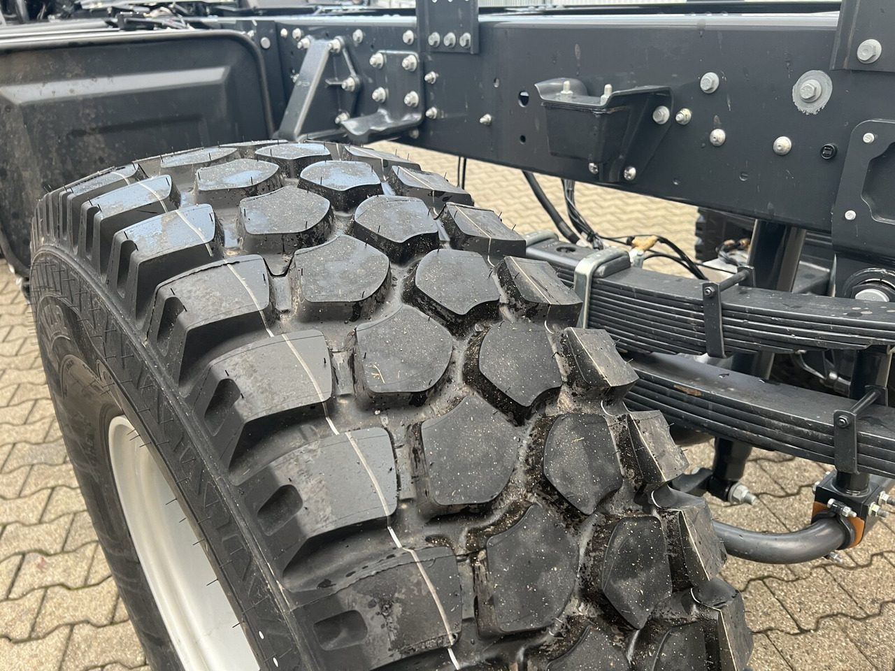 Iveco EuroCargo ML150E24 WS 4x4 EuroCargo ML150E24 WS 4x4, Euro3, mehrfach Vorhanden! - 驾驶室底盘卡车:图5 Iveco EuroCargo ML150E24 WS 4x4 EuroCargo ML150E24 WS 4x4, Euro3, mehrfach Vorhanden! - 驾驶室底盘卡车:图5