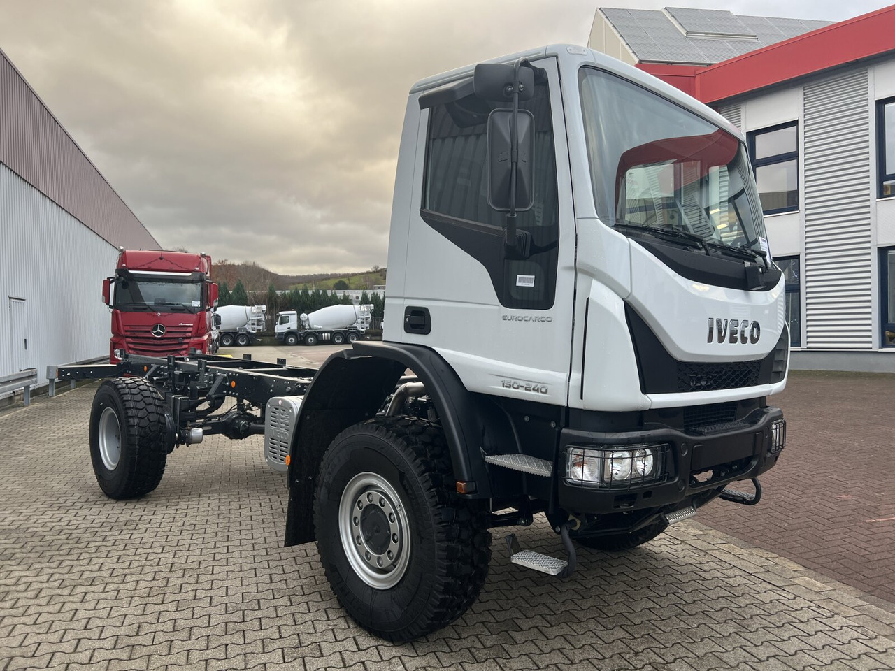 Iveco EuroCargo ML150E24 WS 4x4 EuroCargo ML150E24 WS 4x4, Euro3, mehrfach Vorhanden! 租赁 Iveco EuroCargo ML150E24 WS 4x4 EuroCargo ML150E24 WS 4x4, Euro3, mehrfach Vorhanden!：图9