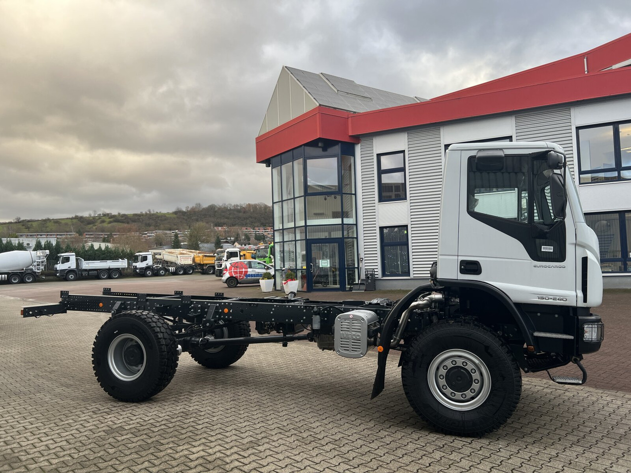 Iveco EuroCargo ML150E24 WS 4x4 EuroCargo ML150E24 WS 4x4, Euro3, mehrfach Vorhanden! 租赁 Iveco EuroCargo ML150E24 WS 4x4 EuroCargo ML150E24 WS 4x4, Euro3, mehrfach Vorhanden!：图10