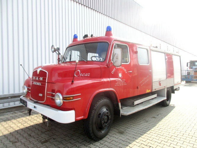 MAN 450 HALF TRO-TLF16 4x2 450 HALF TRO-TLF 16 - 救护车:图1 MAN 450 HALF TRO-TLF16 4x2 450 HALF TRO-TLF 16 - 救护车:图1