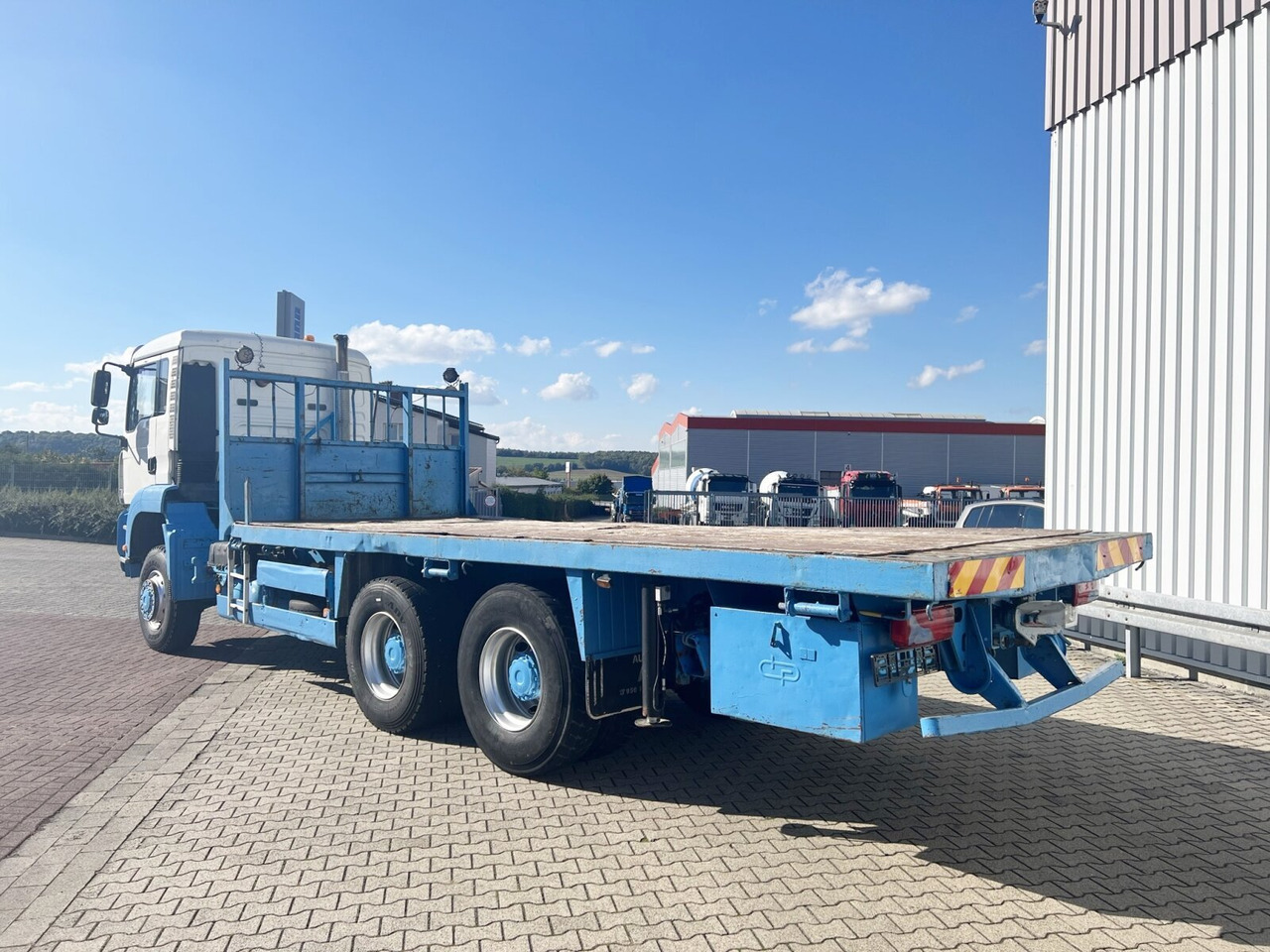 MAN TGA 26.310 6X6 BB TGA 26.310 6X6 BB - 栏板式/ 平板卡车:图5 MAN TGA 26.310 6X6 BB TGA 26.310 6X6 BB - 栏板式/ 平板卡车:图5