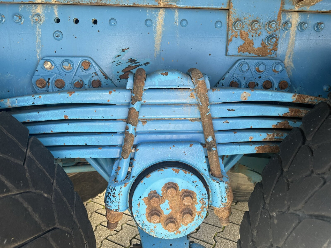 MAN TGA 26.310 6X6 BB TGA 26.310 6X6 BB - 栏板式/ 平板卡车:图4 MAN TGA 26.310 6X6 BB TGA 26.310 6X6 BB - 栏板式/ 平板卡车:图4