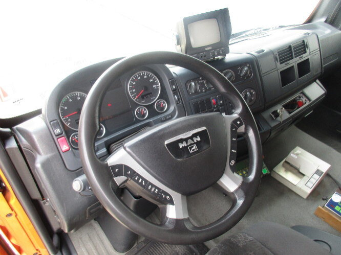 MAN TGA 26.350 6x2-2BL TGA 26.350/400 6x2-2BL FAUN POWER PRESS 524, OHNE MOTOR! - 垃圾车:图3 MAN TGA 26.350 6x2-2BL TGA 26.350/400 6x2-2BL FAUN POWER PRESS 524, OHNE MOTOR! - 垃圾车:图3