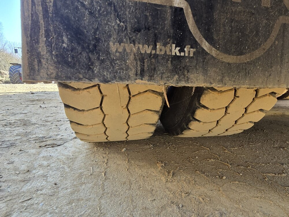 MAN TGA 26.363 6x4 BB TGA 26.363 6x4 BB, 3-S-Alukipper - 翻斗车, 起重车:图5 MAN TGA 26.363 6x4 BB TGA 26.363 6x4 BB, 3-S-Alukipper - 翻斗车, 起重车:图5