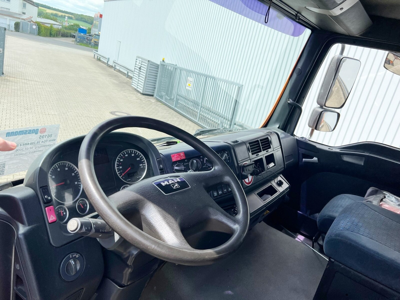 MAN TGA 28.350 6X4-4 BL TGA 28.350 6X4-4 BL, Lift-/Lenkachse, Meiller - 吊钩升降车:图3 MAN TGA 28.350 6X4-4 BL TGA 28.350 6X4-4 BL, Lift-/Lenkachse, Meiller - 吊钩升降车:图3