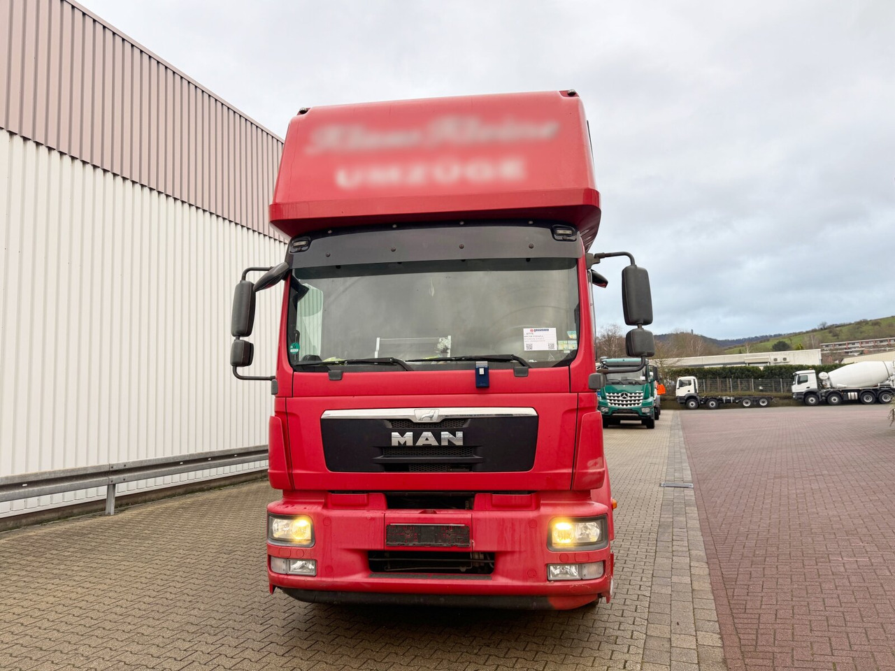 厢式卡车 MAN TGM 15.290 4x2 LL TGM 15.290 4x2 LL, Topsleeper, LBW MBB, Möbelkoffer:图8 厢式卡车 MAN TGM 15.290 4x2 LL TGM 15.290 4x2 LL, Topsleeper, LBW MBB, Möbelkoffer:图8