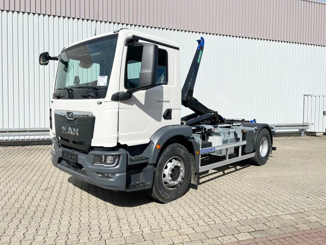 MAN TGM 18.250/340 4x2 BL CH TGM 18.250/340 4x2 BL CH, Funk - 吊钩升降车:图1 MAN TGM 18.250/340 4x2 BL CH TGM 18.250/340 4x2 BL CH, Funk - 吊钩升降车:图1