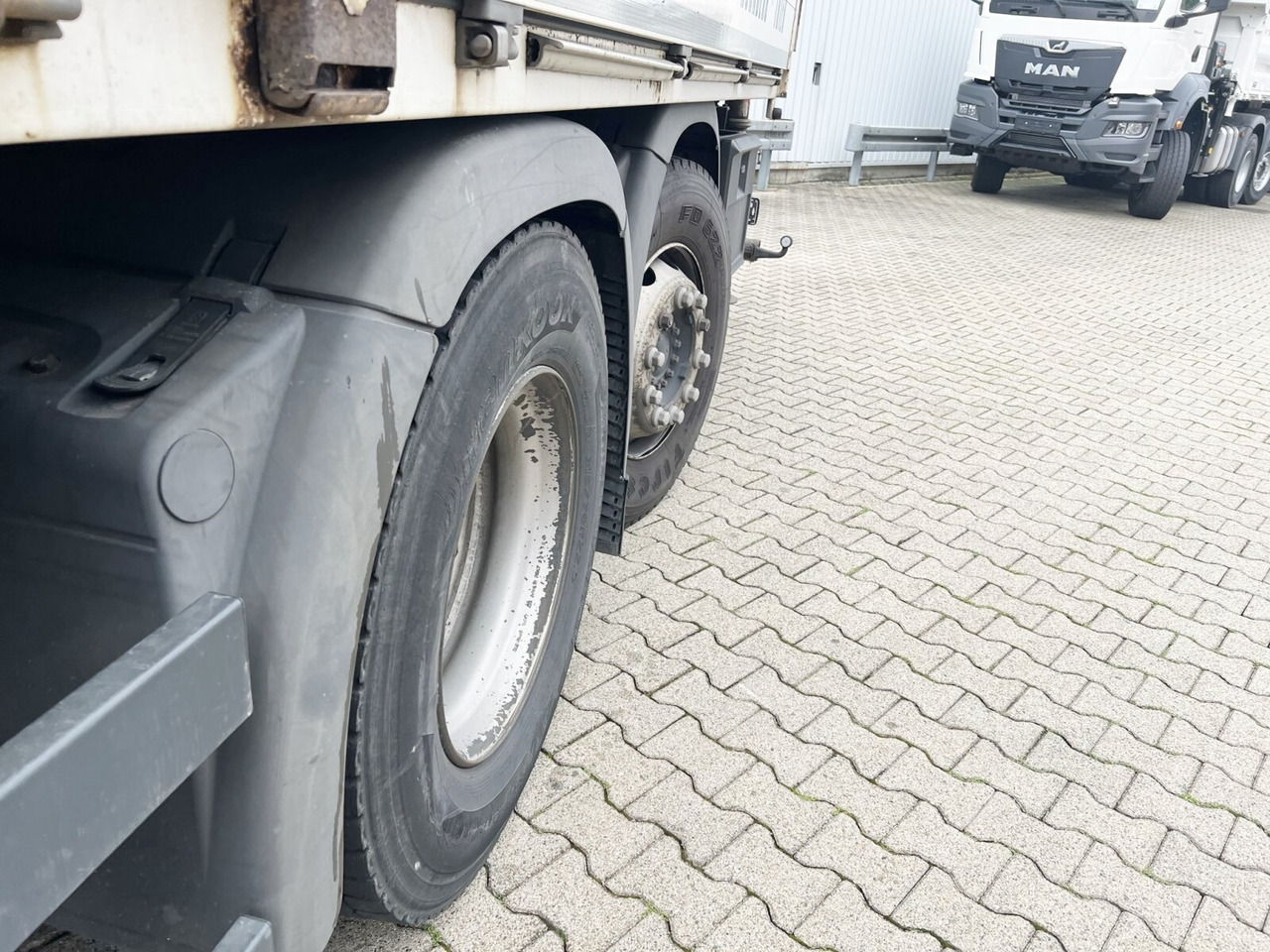 MAN TGM 26.340 6X2-4 LL TGM 26.340 6X2-4 LL, Lenk-/Liftachse, Heckkran Palfinger PK 11001, faltbar - 起重车, 栏板式/ 平板卡车:图5 MAN TGM 26.340 6X2-4 LL TGM 26.340 6X2-4 LL, Lenk-/Liftachse, Heckkran Palfinger PK 11001, faltbar - 起重车, 栏板式/ 平板卡车:图5