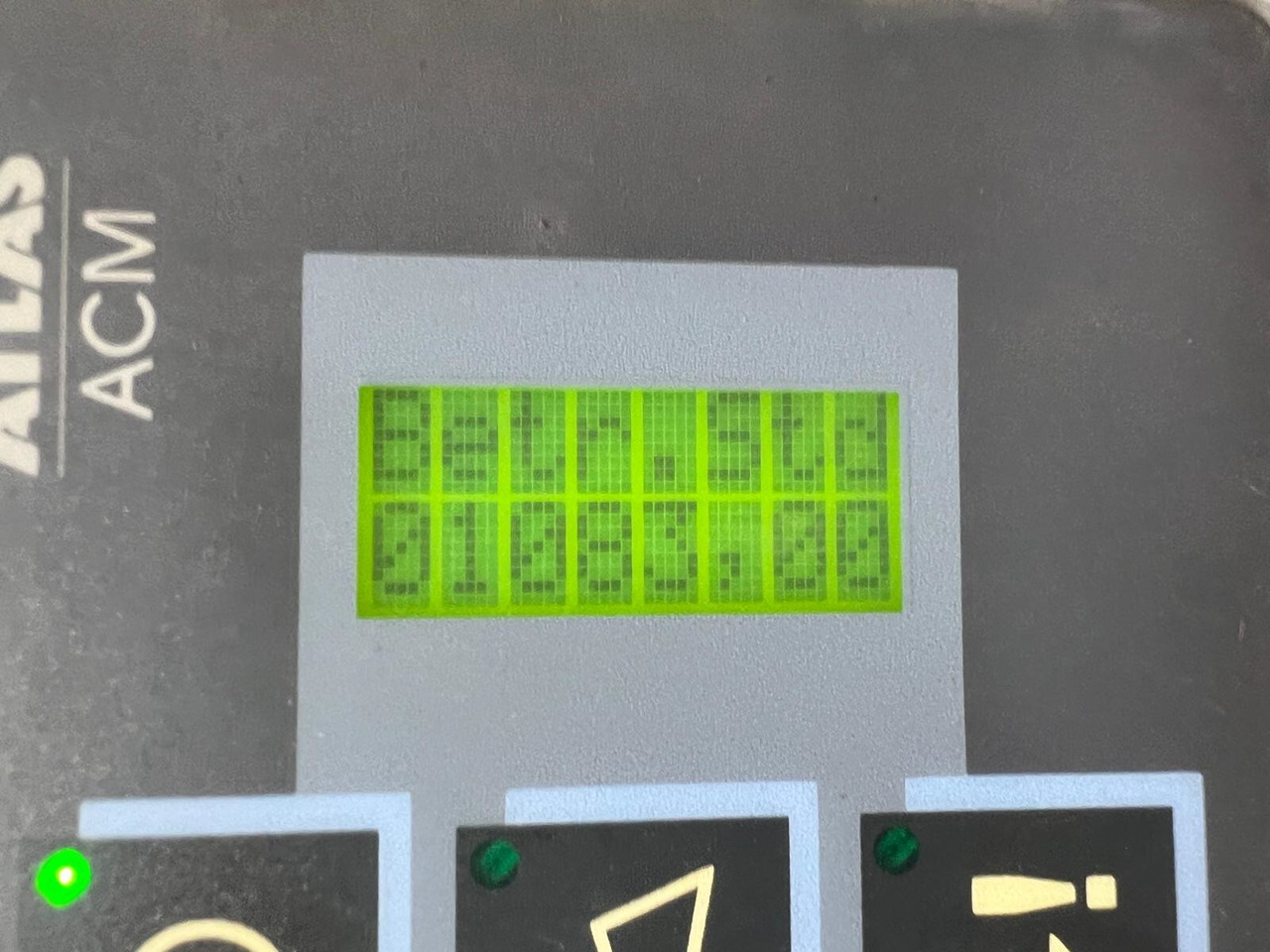 MAN TGS 26.360/400 6x2-4 BL TGS 26.360/400 6x2-4 BL, Lenk-/Lift, Kran Atlas AK 206.3E A5, Funk - 吊钩升降车, 起重车:图4 MAN TGS 26.360/400 6x2-4 BL TGS 26.360/400 6x2-4 BL, Lenk-/Lift, Kran Atlas AK 206.3E A5, Funk - 吊钩升降车, 起重车:图4