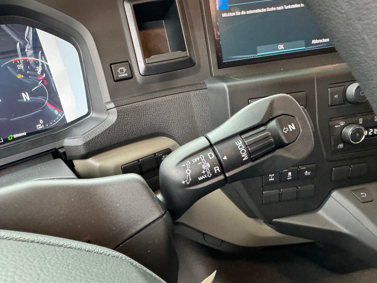 新的 吊钩升降车 MAN TGS 26.470 6x2-4 LL CH TGS 26.470 6x2-4 LL CH, Retarder, Navi, Lenk-/Liftachse:图5 新的 吊钩升降车 MAN TGS 26.470 6x2-4 LL CH TGS 26.470 6x2-4 LL CH, Retarder, Navi, Lenk-/Liftachse:图5