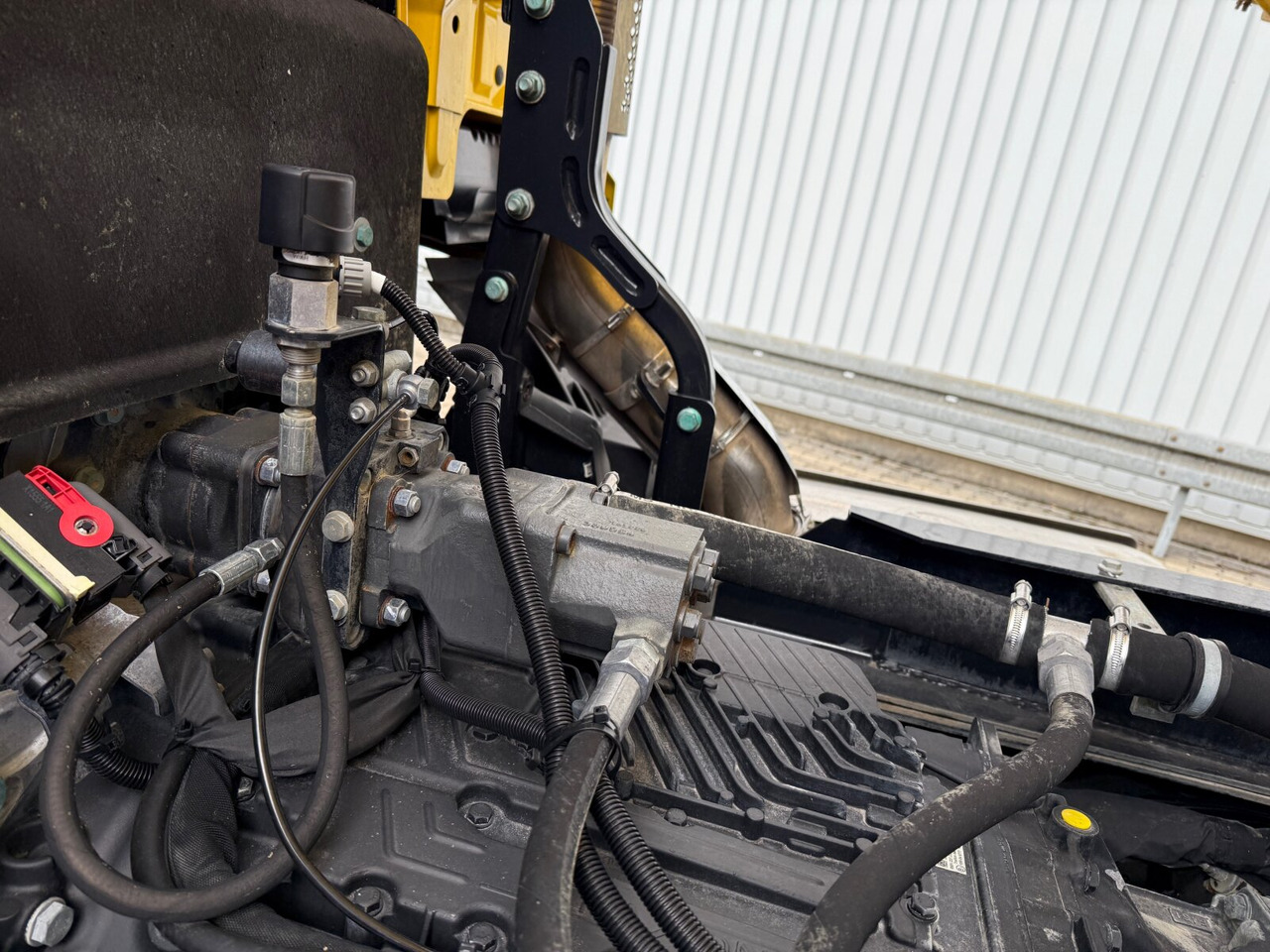 MAN TGS 26.470 6x6 BB TGS 26.470 6x6 BB, Hohe Bauart, Navi, Motorabtrieb, Bordmatik - 翻斗车:图4 MAN TGS 26.470 6x6 BB TGS 26.470 6x6 BB, Hohe Bauart, Navi, Motorabtrieb, Bordmatik - 翻斗车:图4