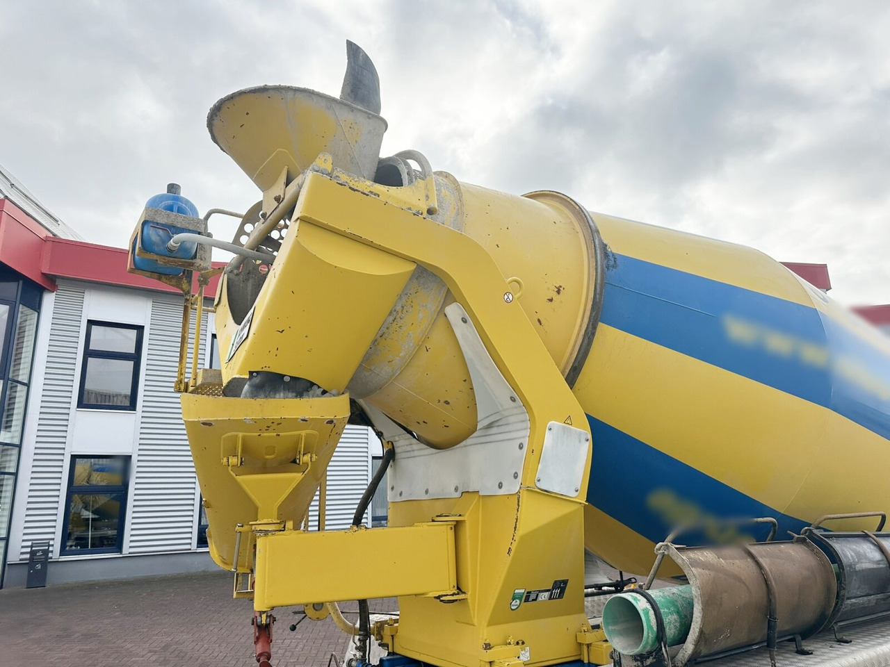 MAN TGS 32.400 8X4 BB TGS 32.400 8x4 BB, Stetter ca. 9m³ - 混凝土搅拌车:图3 MAN TGS 32.400 8X4 BB TGS 32.400 8x4 BB, Stetter ca. 9m³ - 混凝土搅拌车:图3