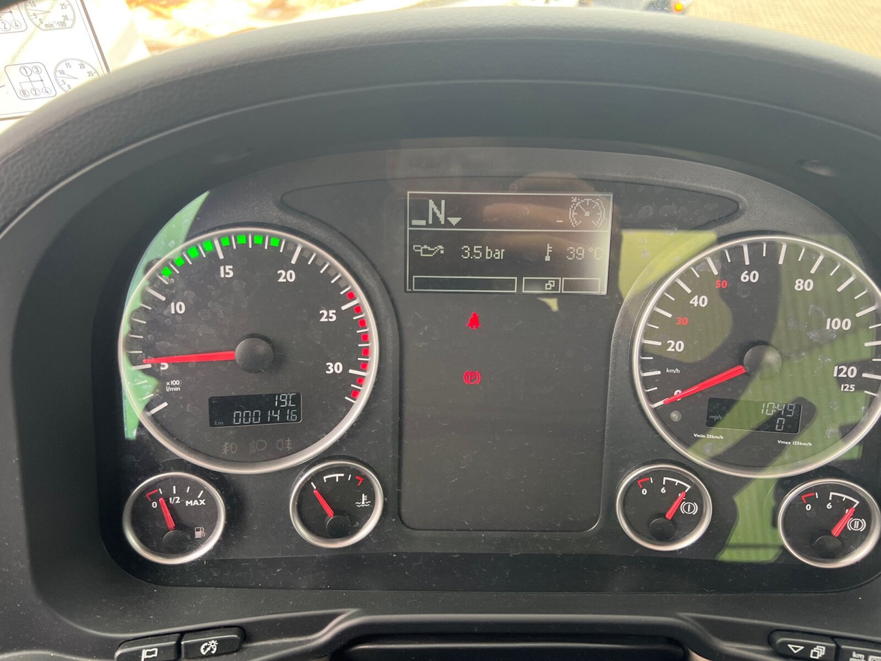 MAN TGS 33.360/440 6x4 BB TGS 33.360/440 6x4 BB, Häckslerkabine, NMV Nebenantrieb - 驾驶室底盘卡车:图4 MAN TGS 33.360/440 6x4 BB TGS 33.360/440 6x4 BB, Häckslerkabine, NMV Nebenantrieb - 驾驶室底盘卡车:图4