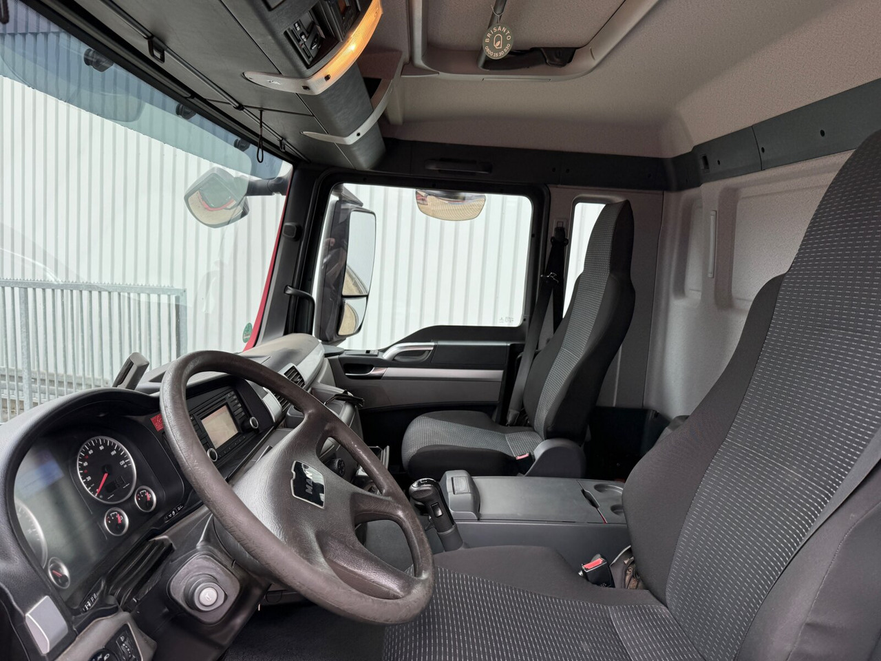 MAN TGS 33.400 6x4 BL TGS 33.400 6x4 BL, Navi - 吊钩升降车:图3 MAN TGS 33.400 6x4 BL TGS 33.400 6x4 BL, Navi - 吊钩升降车:图3