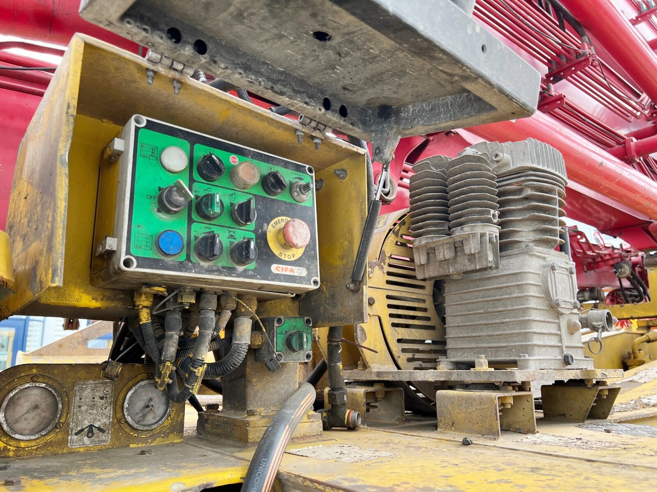 MAN TGS 33.440 6X4 BB TGS 33.440 6X4 BB, Betonpumpe CIFA K31L XZ, 31m Mast - 混凝土泵车:图4 MAN TGS 33.440 6X4 BB TGS 33.440 6X4 BB, Betonpumpe CIFA K31L XZ, 31m Mast - 混凝土泵车:图4