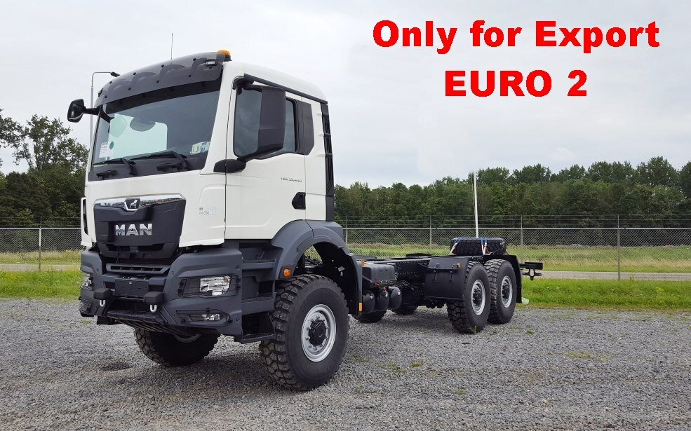 MAN TGS 33.440 6x6 BB CH TGS 33.440 6x6 BB CH, Euro2, Einzelbereifung - 驾驶室底盘卡车:图1 MAN TGS 33.440 6x6 BB CH TGS 33.440 6x6 BB CH, Euro2, Einzelbereifung - 驾驶室底盘卡车:图1
